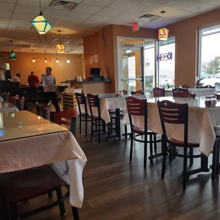 Cozy, Casual, Full-Service Dining 